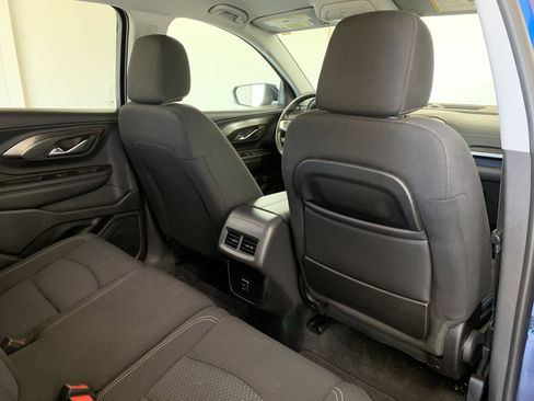 Used 2022 GMC Terrain SLE w/ Driver Convenience Package image 34