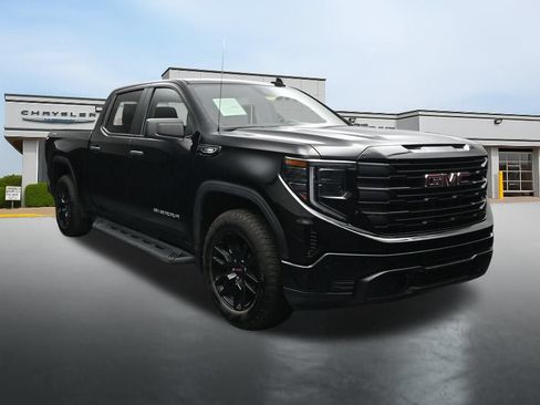 Used 2025 GMC Sierra 1500 Pro w/ Graphite Edition AWD/4WD image 7
