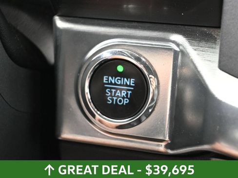 Used 2023 Ford F150 Lariat AWD/4WD image 23