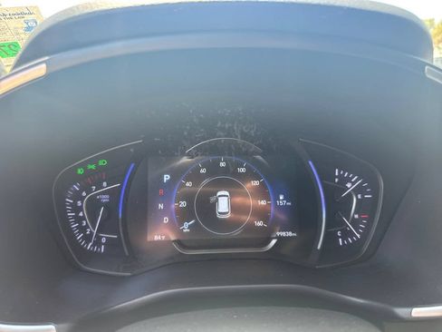Used 2019 Hyundai Santa Fe Limited FWD image 13