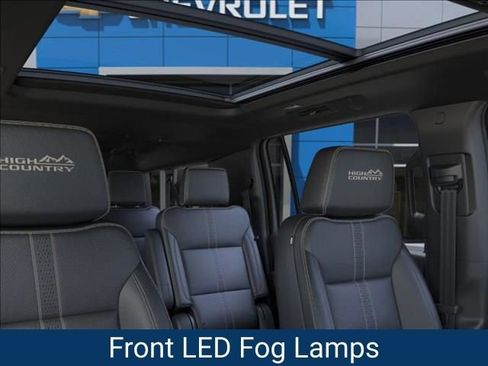 New 2026 Chevrolet Suburban High Country image 27