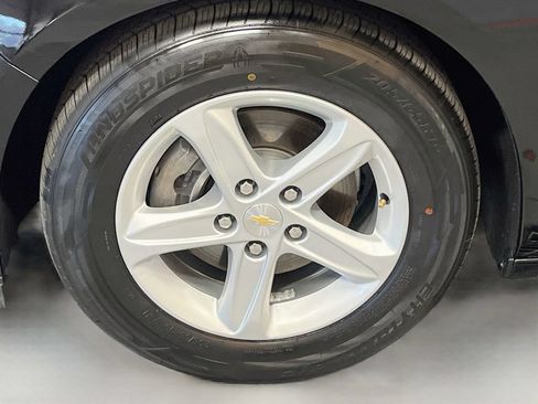 Used 2022 Chevrolet Malibu LS FWD image 29