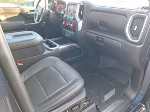 Used 2021 Chevrolet Silverado 1500 LTZ image 35