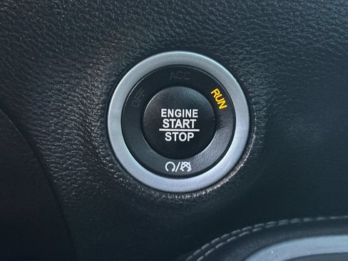 Used 2020 Dodge Challenger GT w/ Driver Convenience Group RWD image 21