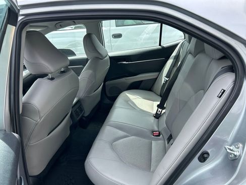 Used 2023 Toyota Camry XLE FWD image 8