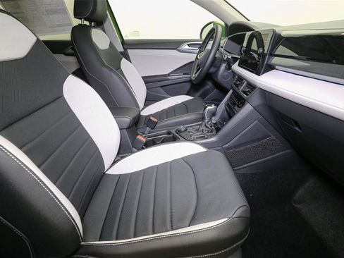 New 2026 Volkswagen Taos SEL image 13