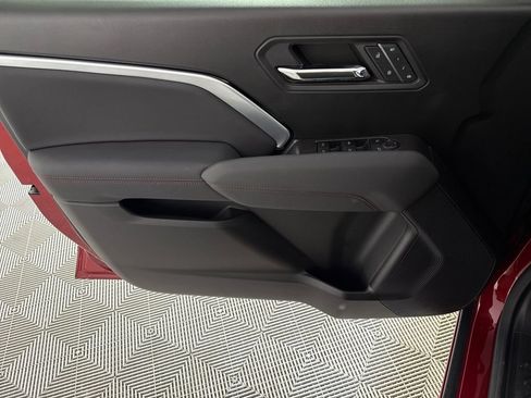 Used 2023 Chevrolet Colorado Z71 w/ Z71 Convenience Package 2 image 10