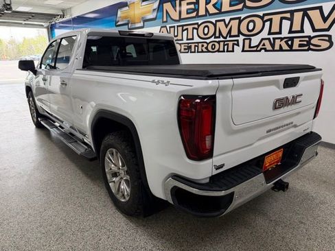 Used 2022 GMC Sierra 1500 SLT w/ SLT Premium Plus Package AWD/4WD image 7