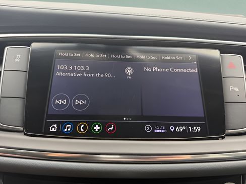 Used 2021 Buick Enclave Essence FWD image 14