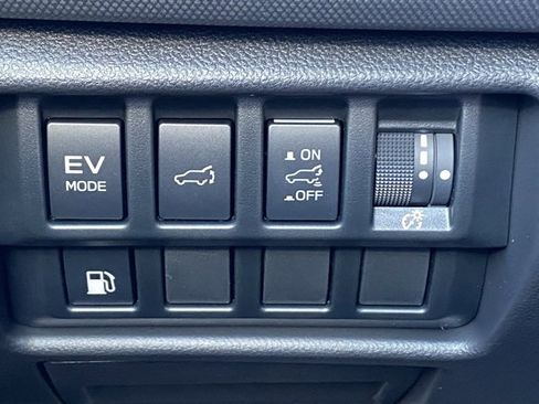 New 2025 Subaru Forester Touring image 14