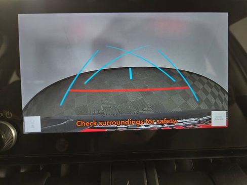 Used 2025 Toyota RAV4 XLE w/ Convenience Package FWD image 20