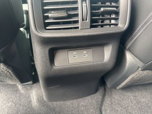 New 2025 Nissan Murano SV image 12