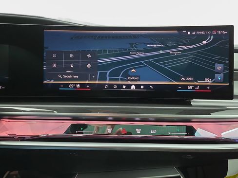 New 2026 BMW i7 xDrive60 w/ Executive Package AWD/4WD image 22