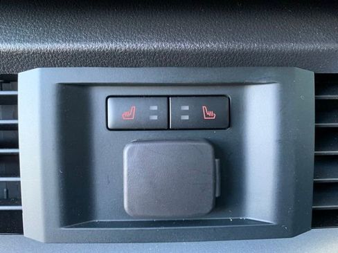 New 2025 Ford F150 Lariat w/ Equipment Group 502A High image 18