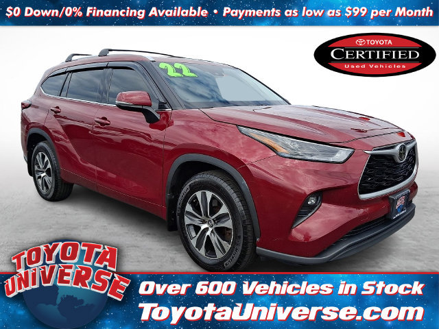 Used 2022 Toyota Highlander XLE AWD/4WD image 1