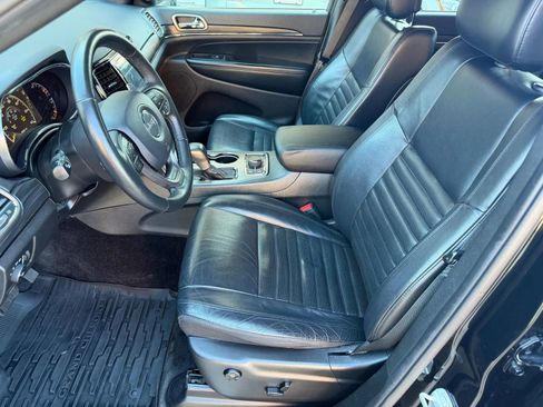 Used 2019 Jeep Grand Cherokee Limited X AWD/4WD image 4