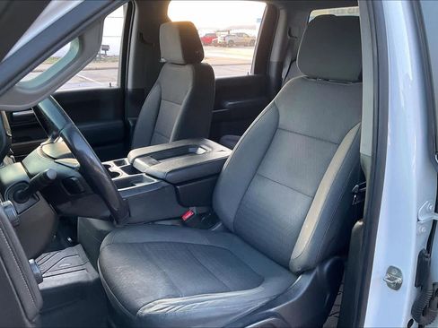 Used 2022 Chevrolet Silverado 2500 LT w/ Fleet Comfort Package image 9