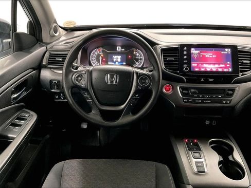 Used 2023 Honda Ridgeline Sport image 17
