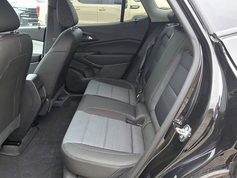 Used 2026 Chevrolet Trax LT w/ Driver Confidence Package FWD image 16