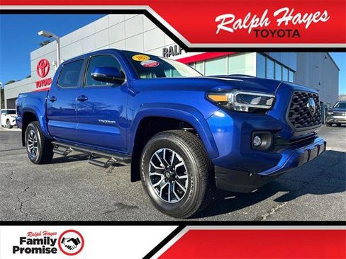 Certified 2023 Toyota Tacoma TRD Sport image 1