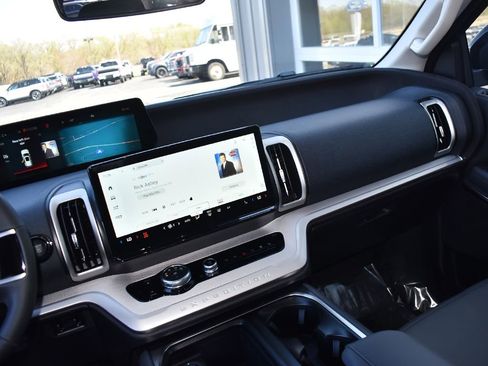 New 2026 Ford Expedition Max Active AWD/4WD image 19