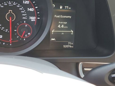 Used 2021 Hyundai Elantra SEL FWD image 25