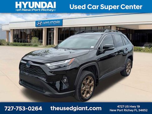 Used 2024 Toyota RAV4 AWD Hybrid image 1