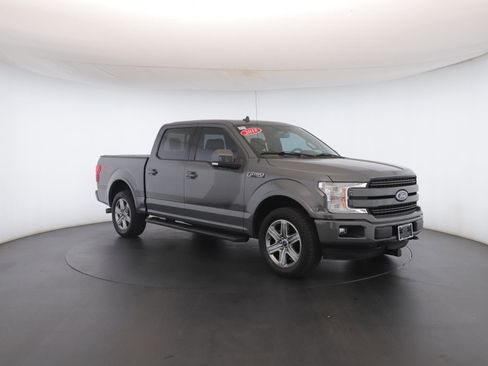 Used 2018 Ford F150 Lariat w/ Equipment Group 502A Luxury image 34