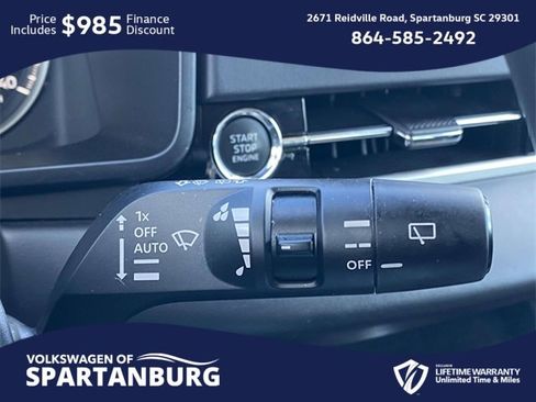 Used 2024 Mitsubishi Outlander SE image 23