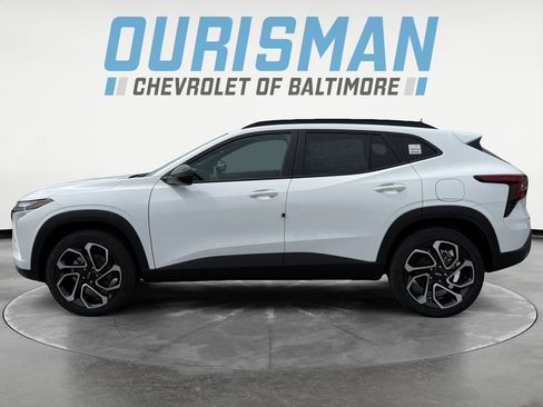 New 2026 Chevrolet Trax RS w/ Driver Confidence Package FWD image 3