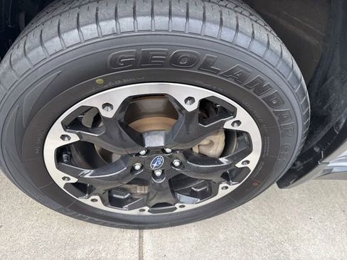 Used 2021 Subaru Crosstrek 2.0i Premium w/ Popular Package #2 image 18