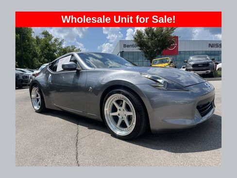 Used 2011 Nissan 370Z Coupe w/ Sport Pkg RWD image 1