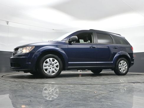 Used 2018 Dodge Journey SE w/ Popular Equipment Group FWD image 34