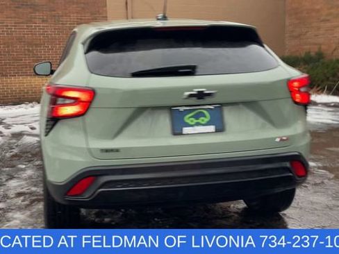 Used 2024 Chevrolet Trax RS w/ Driver Confidence Package image 7