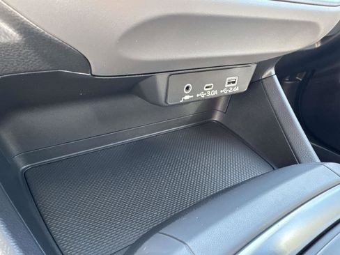 New 2025 Subaru Crosstrek 2.0i Premium image 12