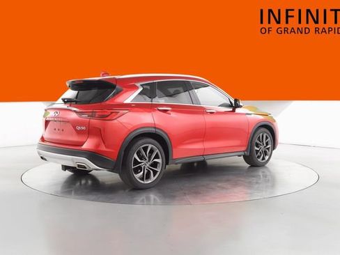 Used 2022 INFINITI QX50 Autograph AWD/4WD image 3