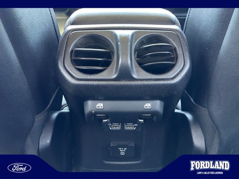 Used 2020 Jeep Wrangler Unlimited Rubicon AWD/4WD image 31