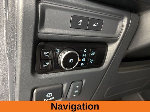 Used 2023 Ford Expedition Platinum image 10