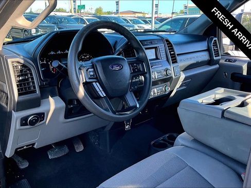 Used 2019 Ford F250 XL w/ STX Appearance Package AWD/4WD image 5
