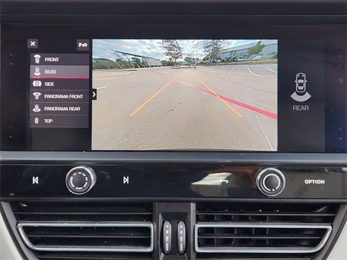 Used 2024 Porsche Macan w/ Premium Plus Package image 17