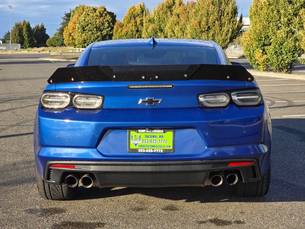 Used 2019 Chevrolet Camaro SS RWD image 4