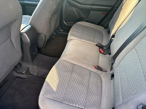 Used 2022 Ford Escape SE FWD image 29