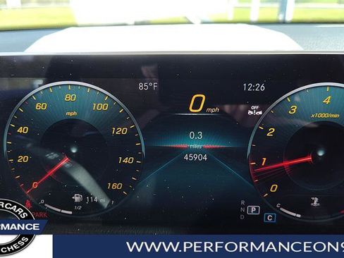 Used 2021 Mercedes-Benz GLB 250 4MATIC image 16