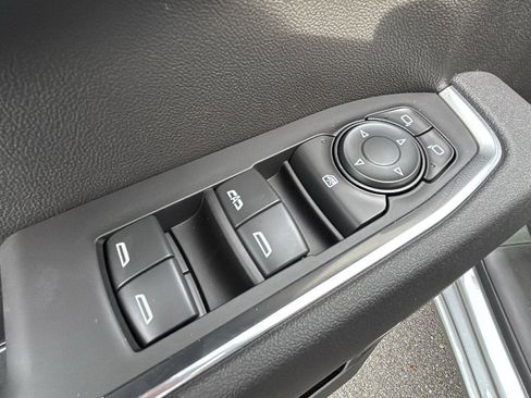 New 2026 GMC Sierra 1500 Elevation image 11