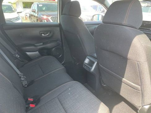Used 2024 Honda HR-V Sport image 11