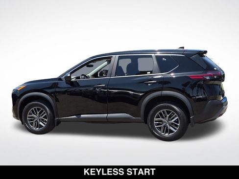 Used 2023 Nissan Rogue S FWD image 5