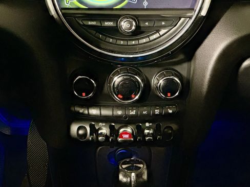 Used 2015 MINI Cooper S FWD image 26