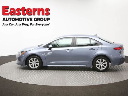 Used 2022 Toyota Corolla LE FWD image 59