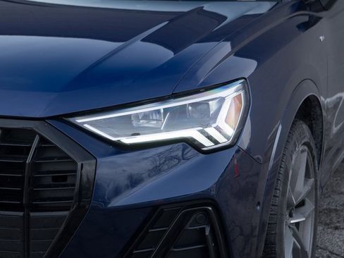 Used 2021 Audi Q3 2.0T Premium Plus w/ Premium Plus Package image 11