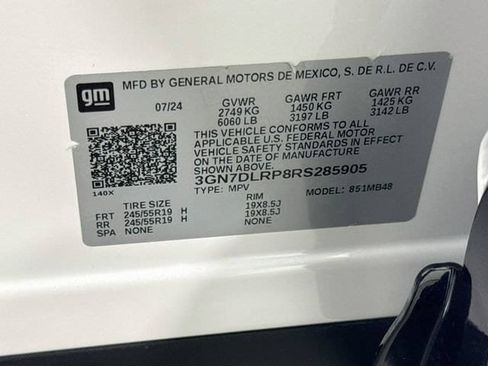 Used 2024 Chevrolet Equinox EV LT FWD image 32